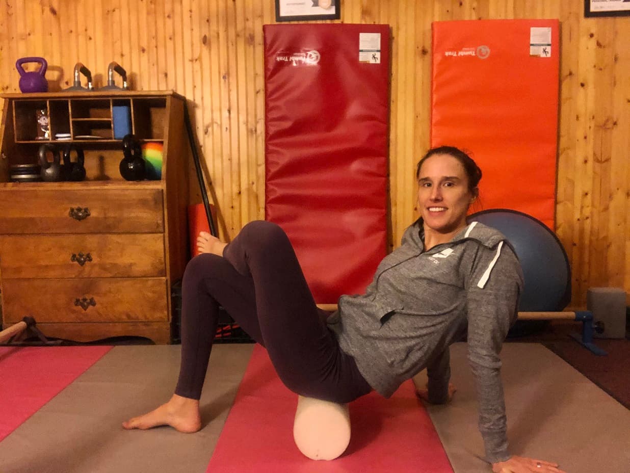 Foam Rolling Stretching Instruction 